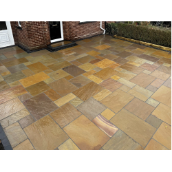 Buff Natural Sandstone 18-20mm calibrated - Mixed Sized Paving