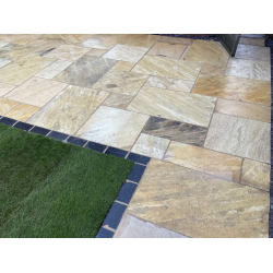Fossil Natural Sandstone 18-20mm calibrated - Mixed Sized Paving